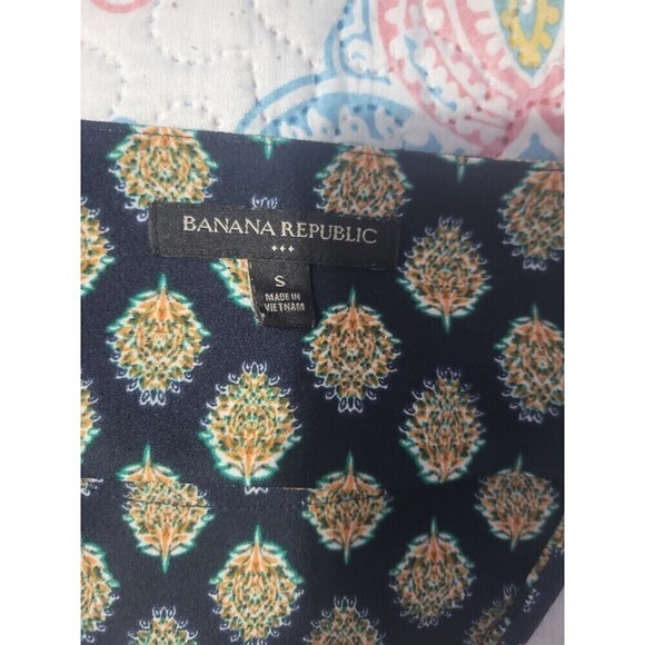 BANANA Republic Navy Printed Dress With Yellow and Green  With Nice Cutout Back, - Picture 2 of 5